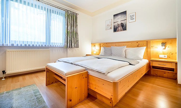 Schlafzimmer - Ferienwohnung #4